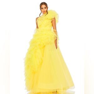 Mac Duggal One Shoulder
Ruffled Dress / size 4